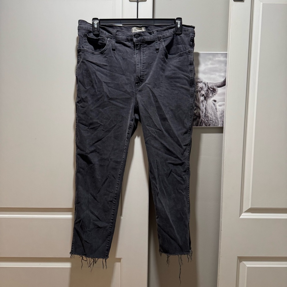 Madewell Stovepipe Skinny Jeans in Charcoal Gray